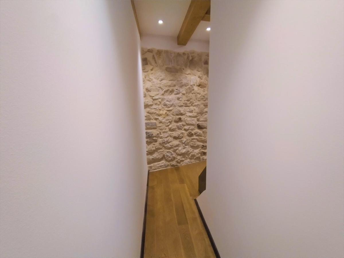 Luxury Apartment - Old Soul With A New Heart Cres Bagian luar foto