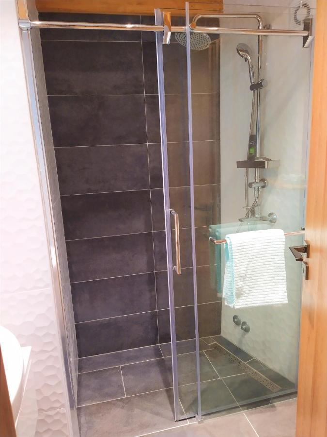 Luxury Apartment - Old Soul With A New Heart Cres Bagian luar foto